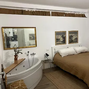Primule 12 Appartamento Milano